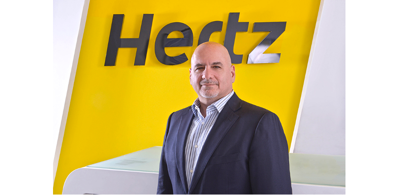 Hertz lanza la primera flota de autos híbridos