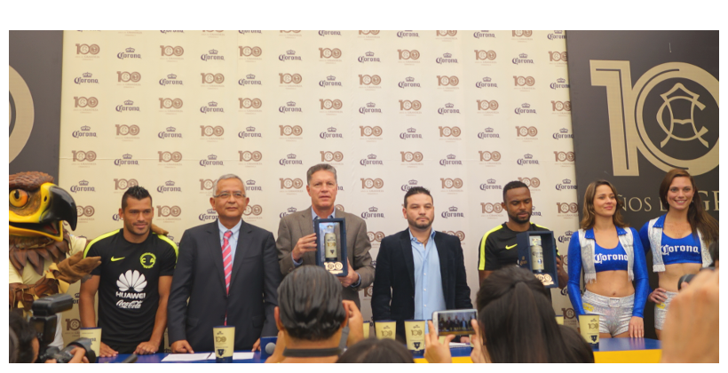 Corona celebra 100 Años del Club América