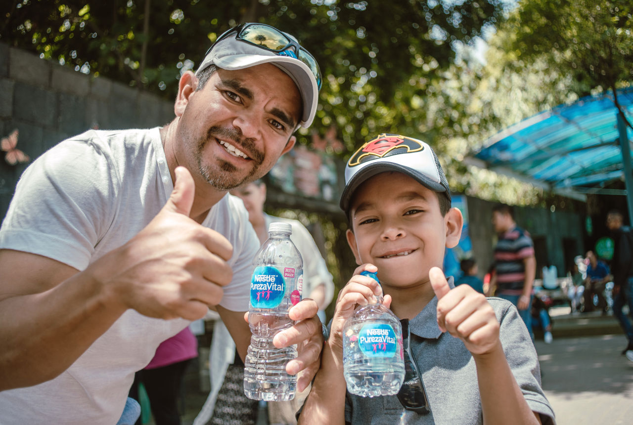 Nestlé Waters y la Secretaría de Salud celebraron el Mes Nacional de la Hidratación Familiar