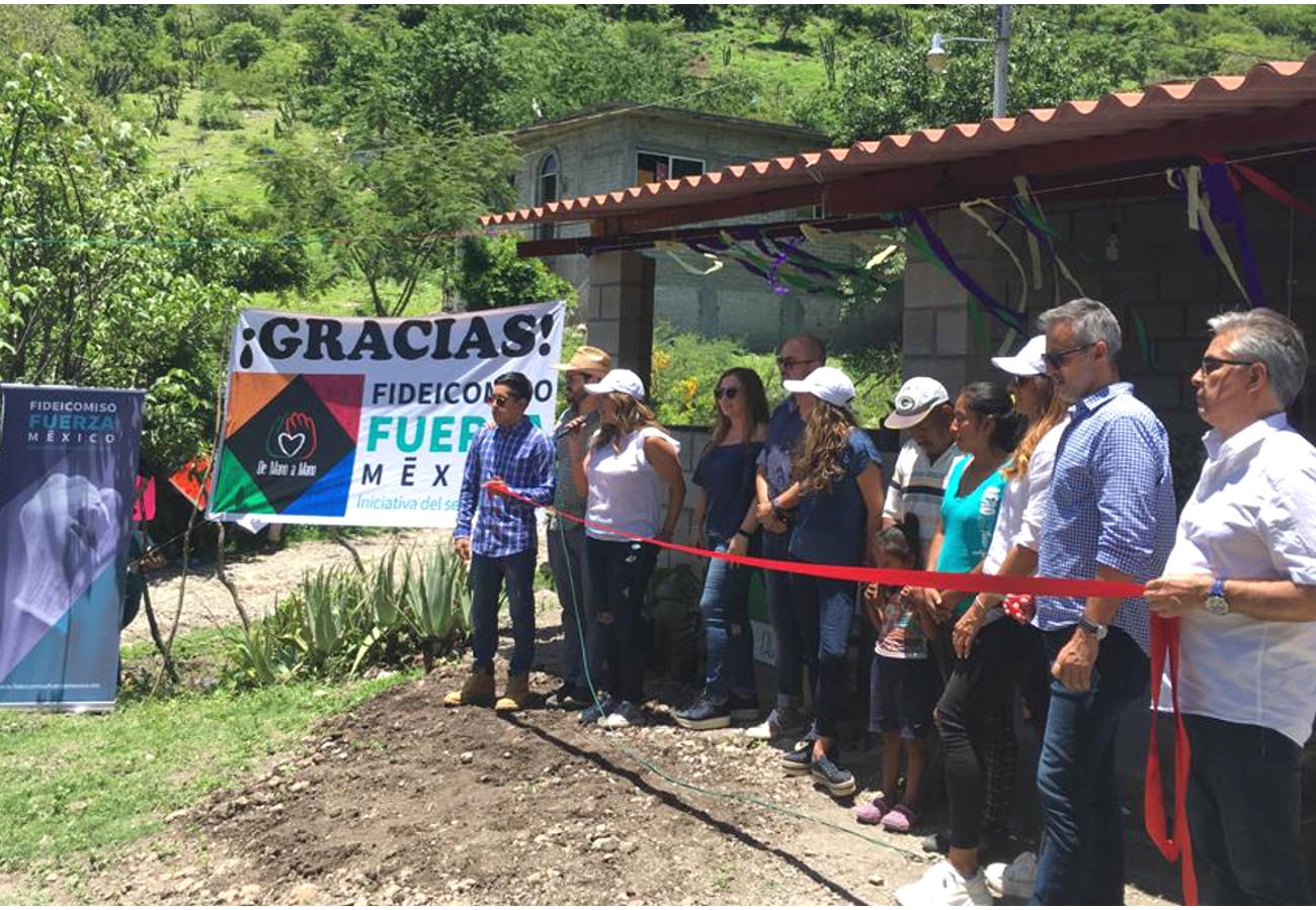 Fideicomiso Fuerza México  y Fundación De Mano a Mano entregaron 50 viviendas en Puebla