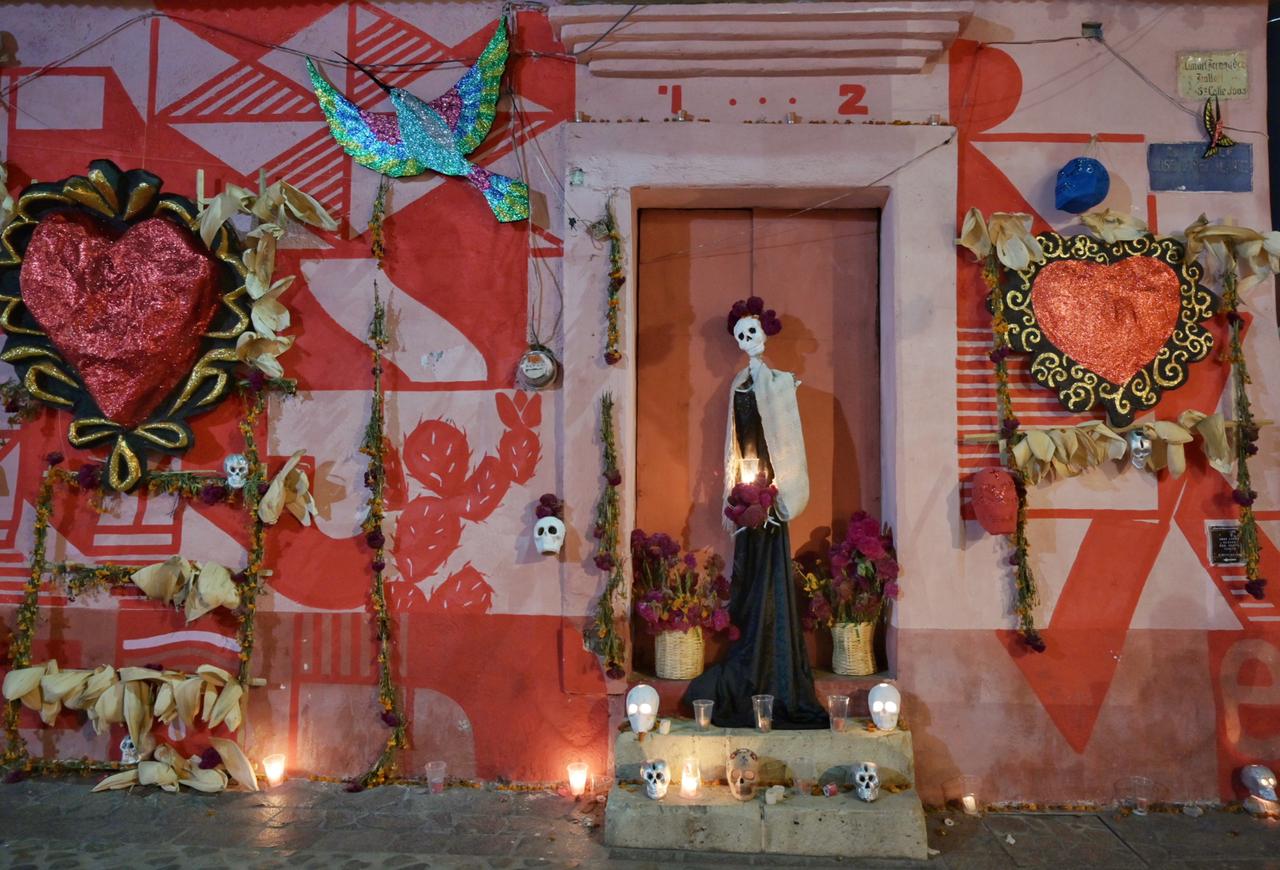 Oaxaca se prepara para recibir a los fieles difuntos