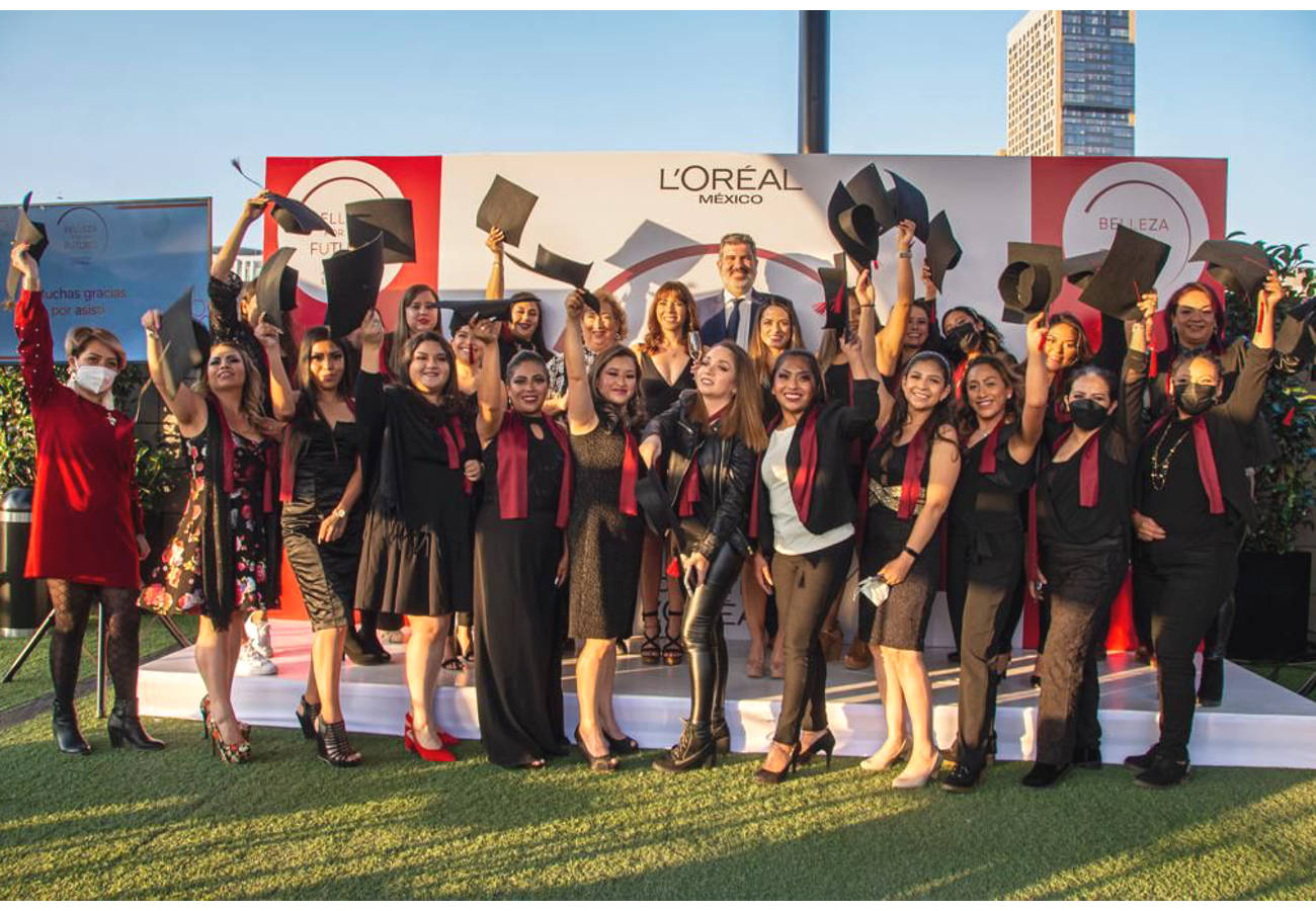 L’Oréal México presenta a sus graduadas de «Belleza por un futuro»