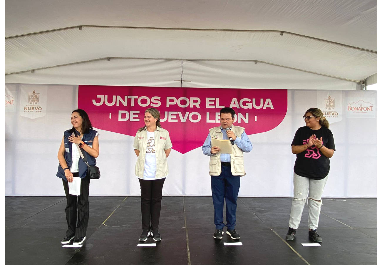 Bonafont apoyó a más de 2,100 familias de Monterrey donando pipas de agua potable