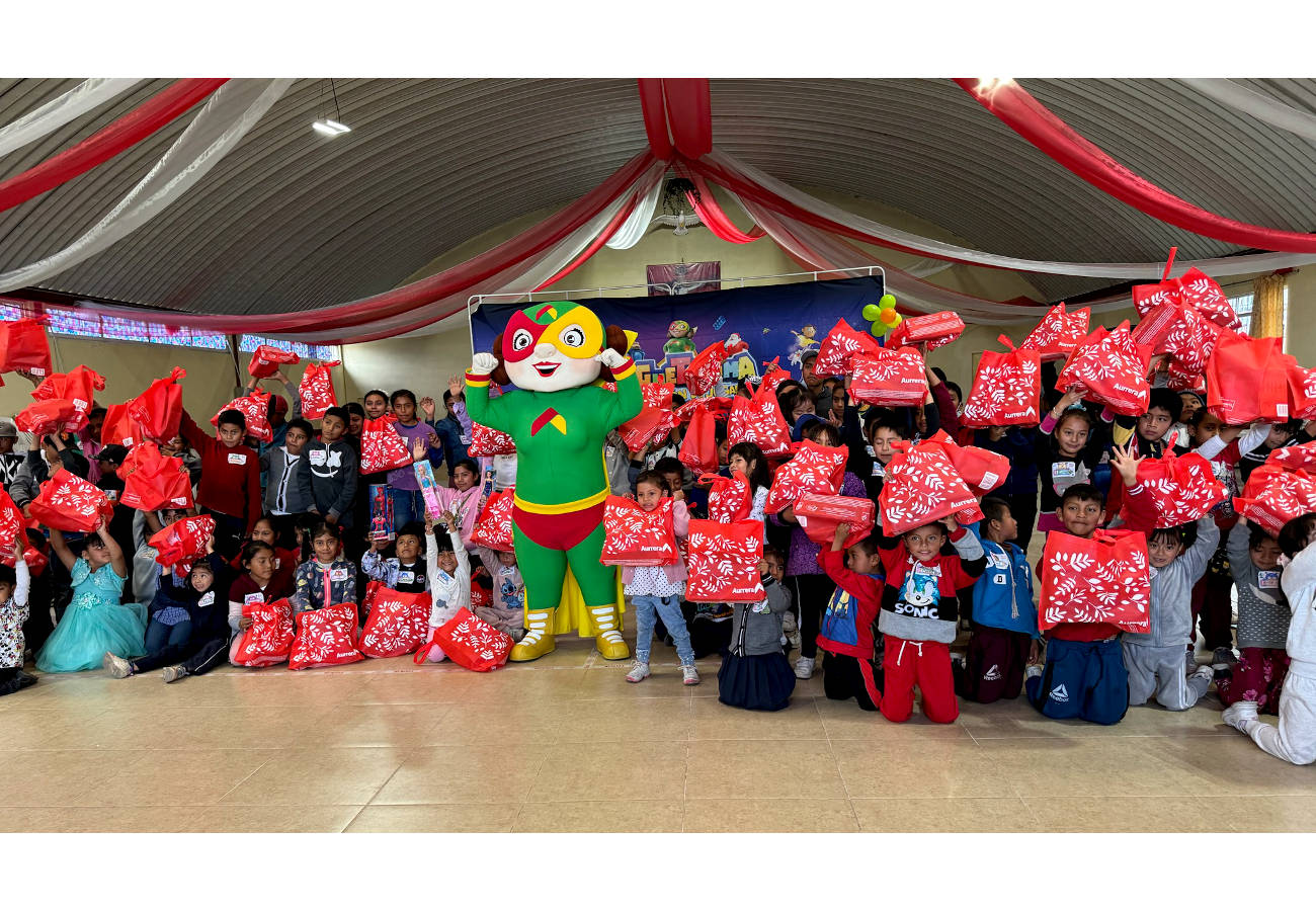 Bodega Aurrera, a través de su marca social Juntos x Más, brinda alegría a los niños de Puebla