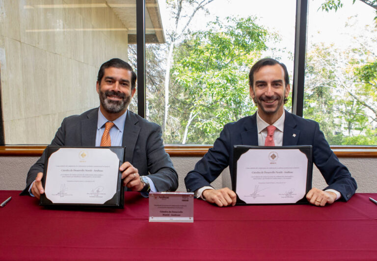 Nestlé y la Universidad Anáhuac México firmaron importante convenio