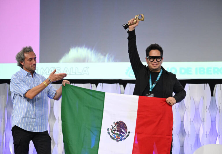 Archer Troy triunfa en el Festival «El Ojo de Iberoamérica»