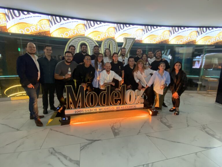 Grupo Modelo lanza la bebida no alcohólica en dos presentaciones: Dorada y Negra