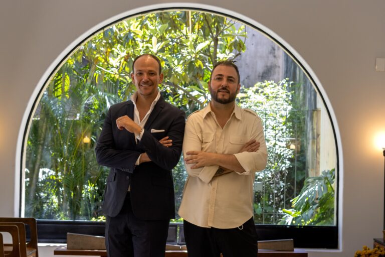 JOINT Communications desembarca con éxito en España
