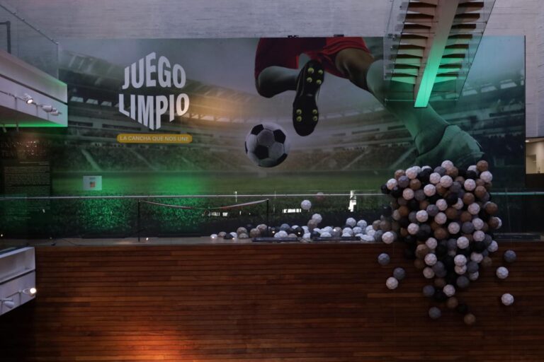 Volaris visibiliza el delito de trata de niñas, niños y adolescentes ante el torneo internacional de fútbol 2026