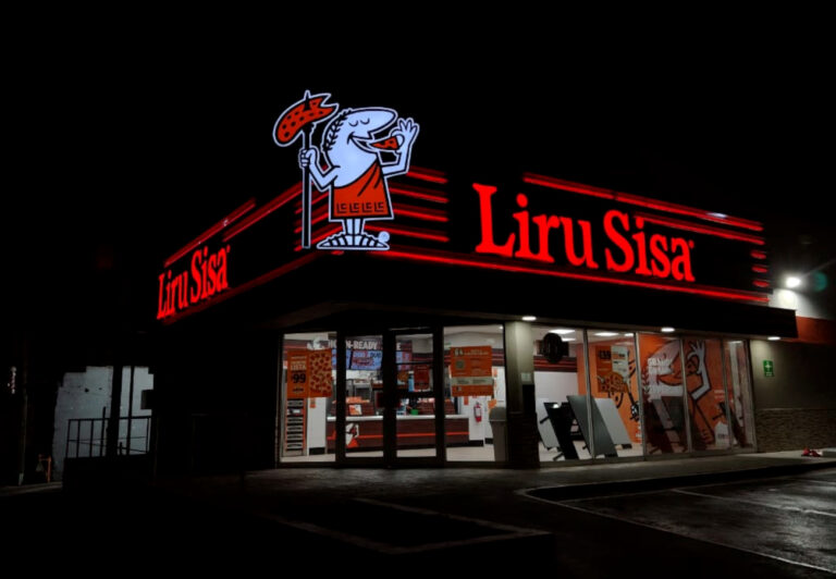 Little Caesars celebra 20 años en México: con “Liru Sisa”