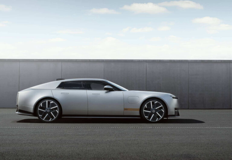 JAGUAR TYPE 01 comienza una nueva era