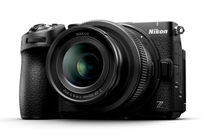 Nikon lanza la cámara sin espejo con funciones intuitivas y fácil manejo